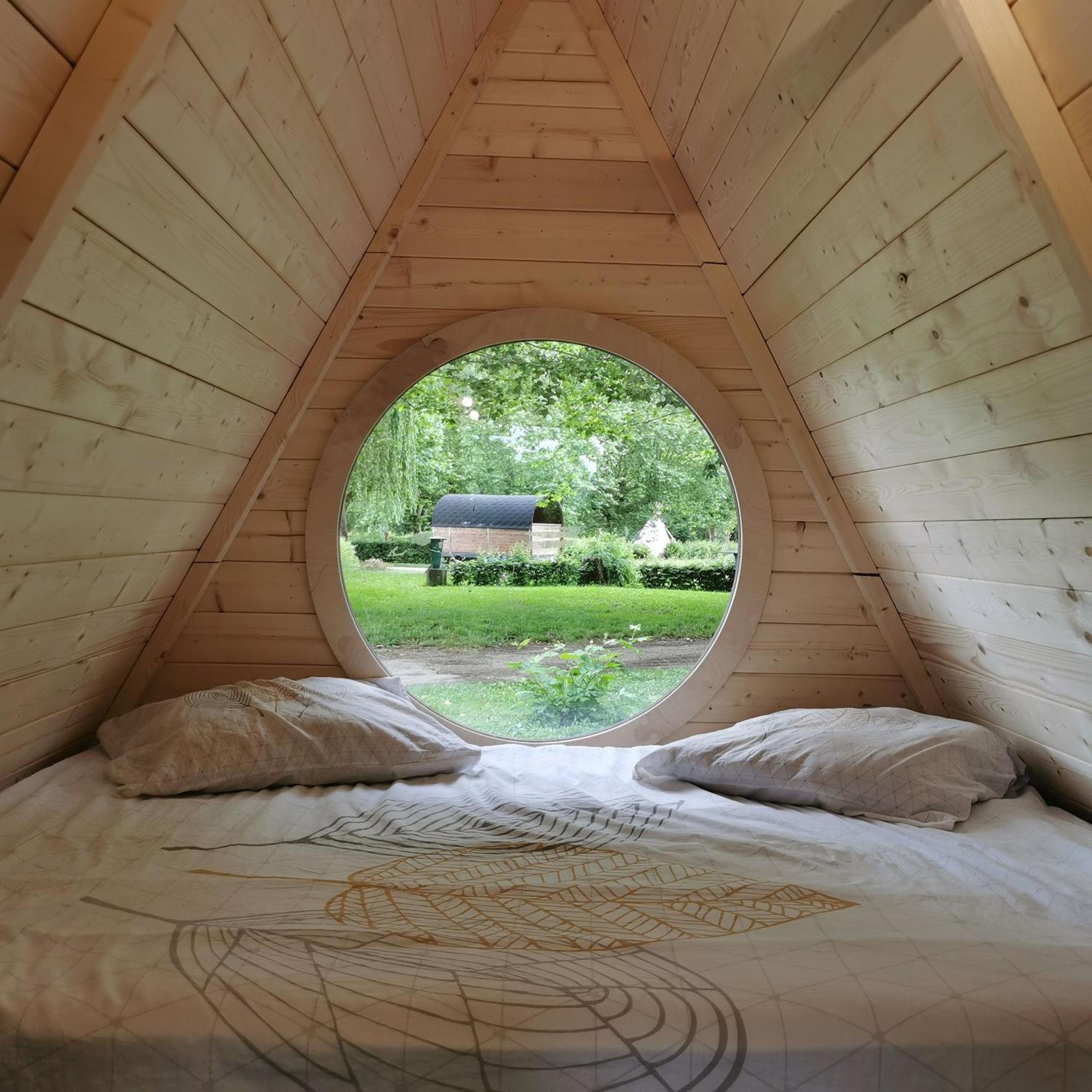 Camping De Thoissey *** Ngoại thất bức ảnh