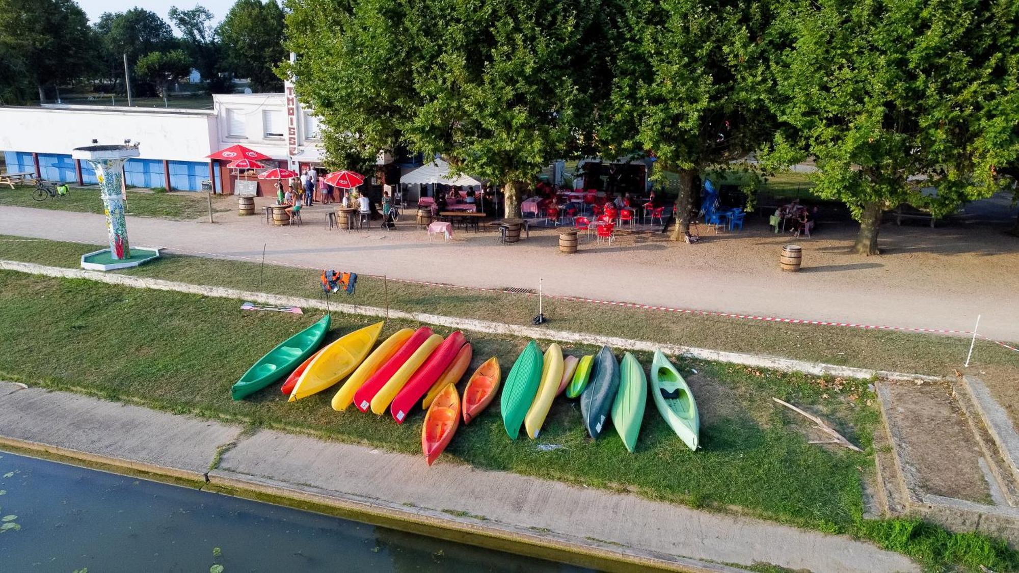 Camping De Thoissey *** Ngoại thất bức ảnh