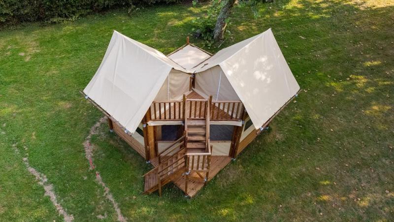 Camping De Thoissey *** Ngoại thất bức ảnh