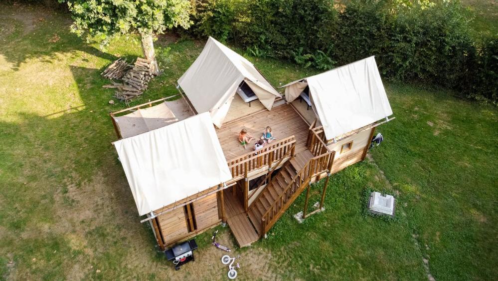 Camping De Thoissey *** Ngoại thất bức ảnh